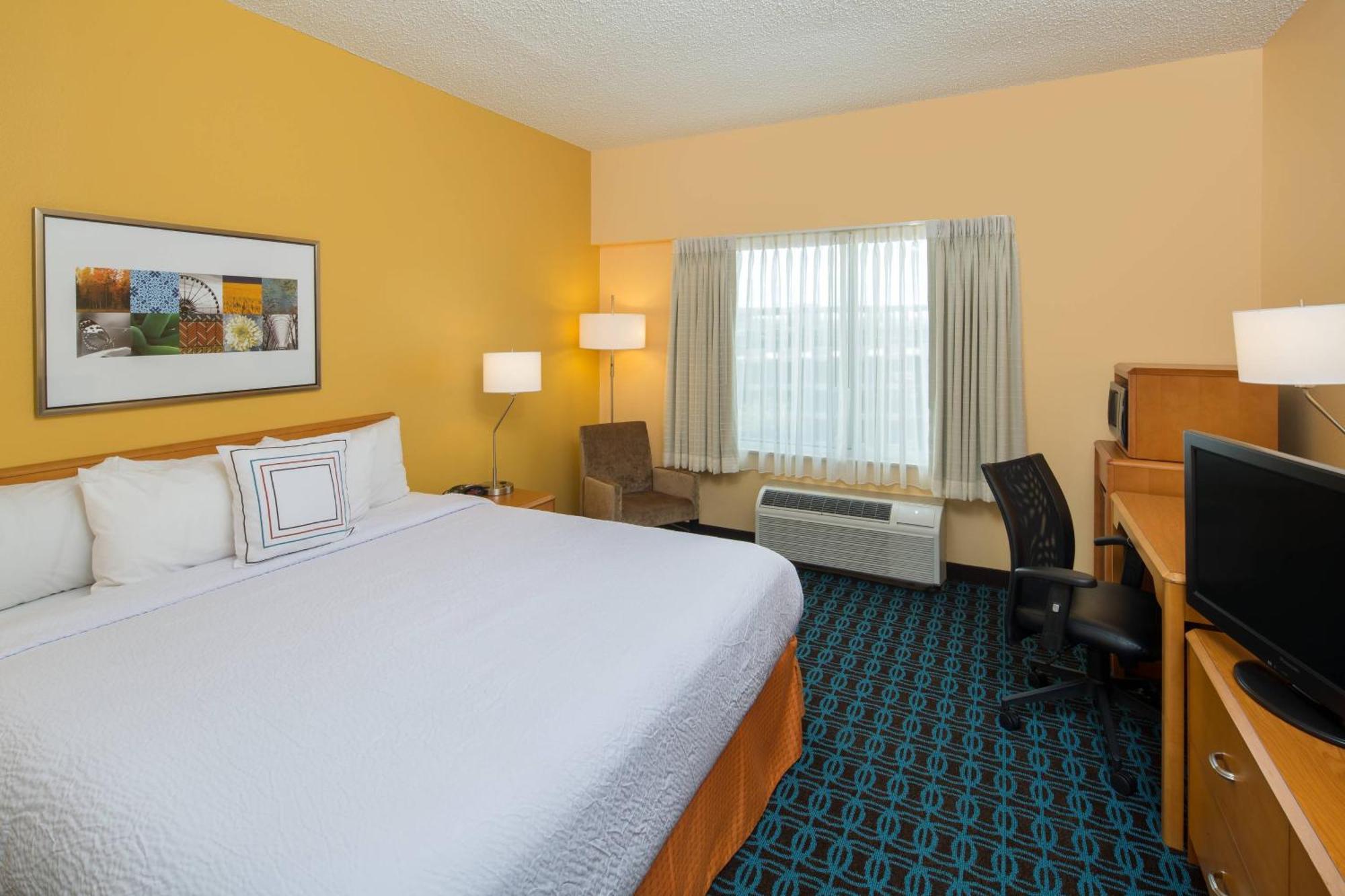 Fairfield Inn & Suites By Marriott San Antonio Airport/North Star Mall Extérieur photo