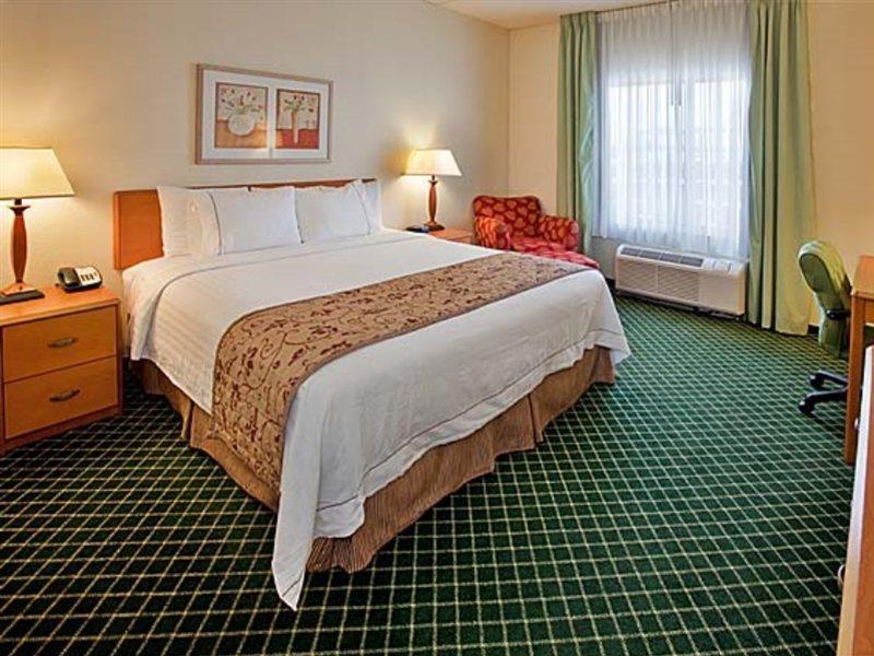 Fairfield Inn & Suites By Marriott San Antonio Airport/North Star Mall Extérieur photo